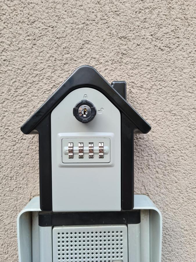 Apartamento Le Peonie Riva del Garda Exterior foto