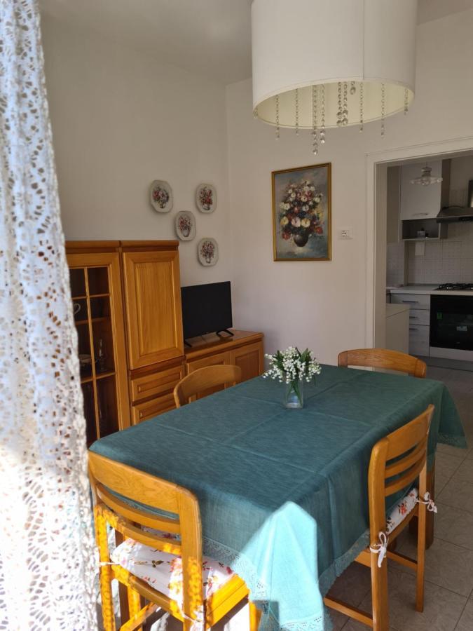 Apartamento Le Peonie Riva del Garda Exterior foto