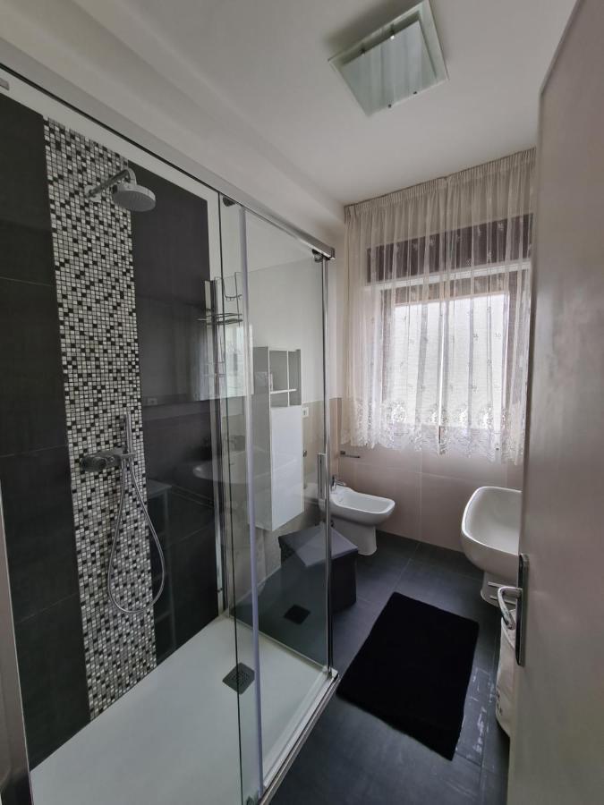 Apartamento Le Peonie Riva del Garda Exterior foto