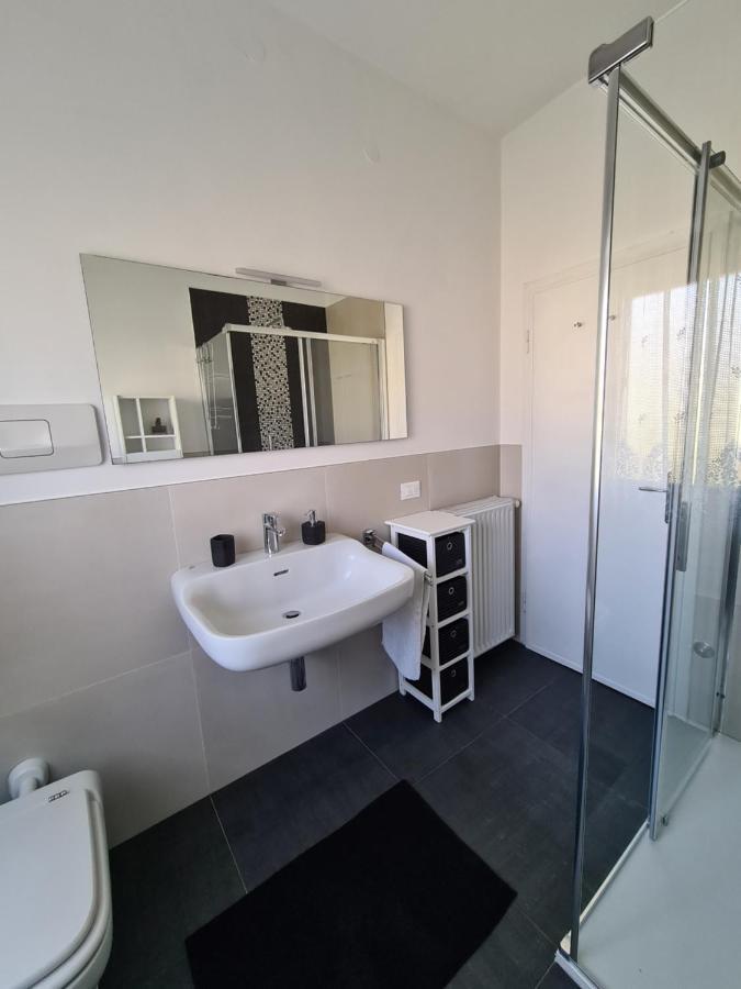 Apartamento Le Peonie Riva del Garda Exterior foto